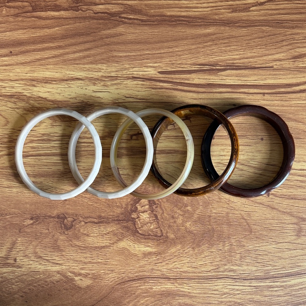 Vintage Set of Six Resin Bangle Bracelets in Brown and Tortoiseshell Tones